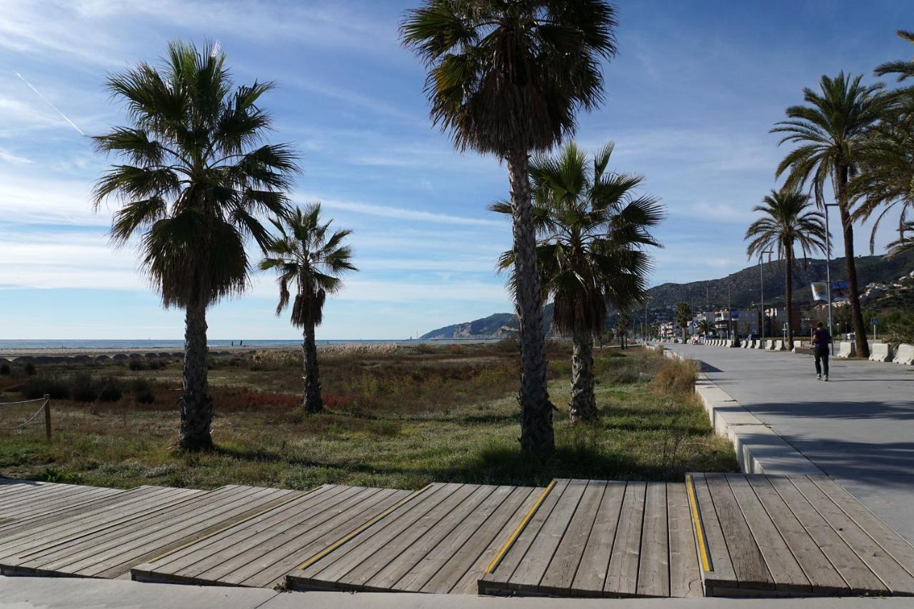 Beach Club House Appartement Castelldefels Buitenkant foto